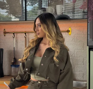 TiffanyCooper_ Me❤️ зображення 3