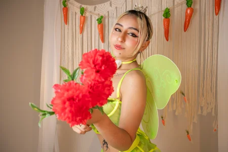 MaveParks_ The queen of your thoughts for prohibited 🔥 Pic