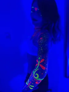 Palmer-Foster: 😈💜🔥NEON HOT!!!!😈💜🔥 ( 8 фото)
