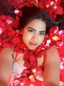 vickylatina_の❤️ Sweet… but unforgettableの枚の写真