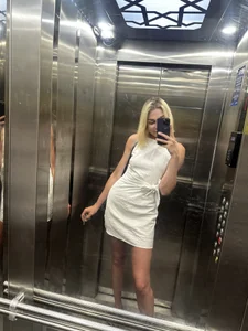 😘