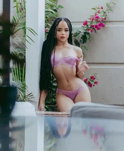 Ashlye_Sstone Sexy and art Εικόνα