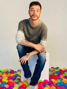 noah_ricci Come and meet my colored balls!! 🧡💛💚💙💜🤎🖤💗 Pic