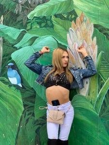 laura_latinhot1 💥💚 Pic