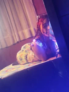 Nicole_Brown1126 at home Εικόνα