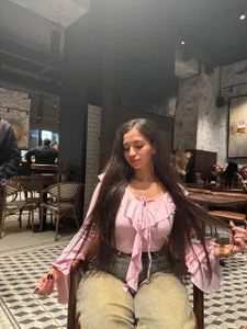 EmmyNoel beautiful establishment Pic 3