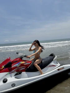 emily_smittt: jet ski ( фото)