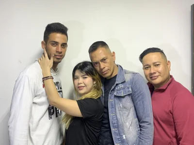 HillaryAndBoys Public Pic