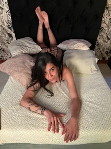 Xiomara_vega 💋 Looks that say it all Pic 5