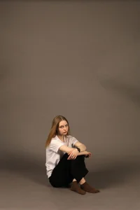 Emmaheartley Public Gambar