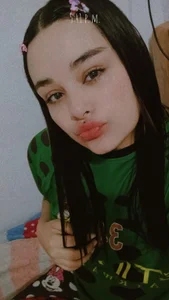 Sexy girl hot😍 de Penelope-3  2 Imagens