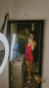 Charlotteblairのyou are on fire darling 😍の 3枚の写真