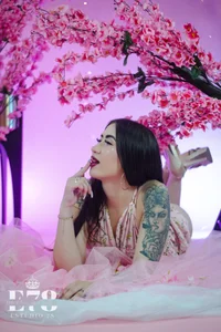 Milu_ballmer Flor de cerezo 🌺 Immagine  4