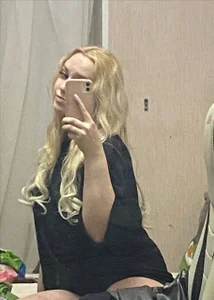 Public od Nyymph  3 snímek