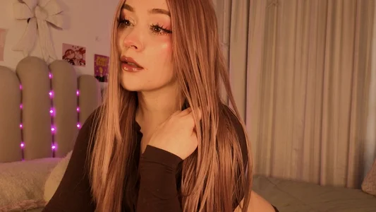 sofi_graay_のA tender look for you 🐻の 3枚の写真