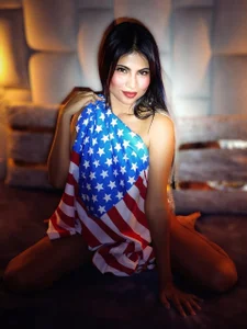 IamBella_'s XXX Nude Photo 3