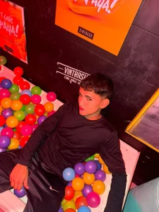 niall_falcon happines Foto