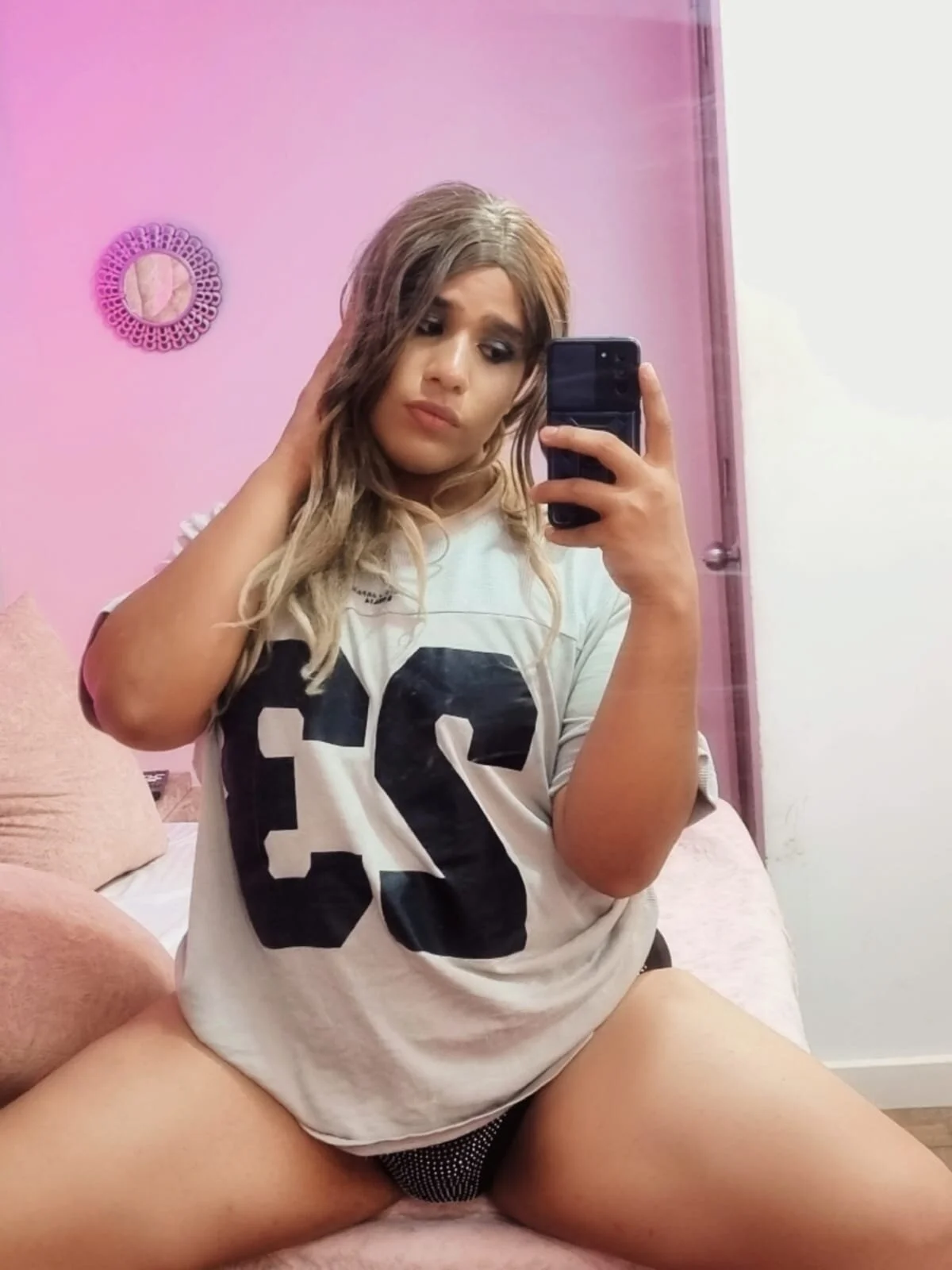 DanielleStokes Gambar Trending 8187