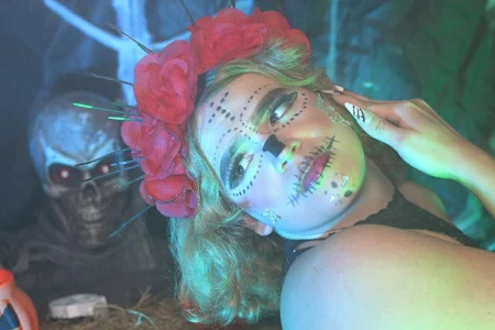 Pearl_Michelts happy halloween Pic 2