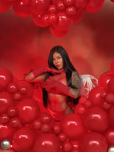 BellaRossii Valentine's Day Pic