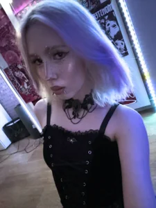 lonely_bunny Public Immagine  2