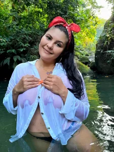 I like to obey de Violettacastello12  2 Imagens