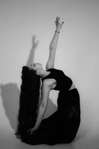 TheEmma Black and white Immagine  3