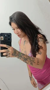 🤤 de l-u-aa  3 Imagens