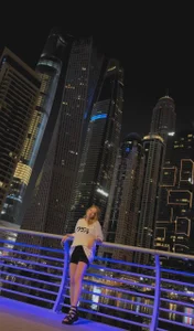 EditaHedley Public Pic 2