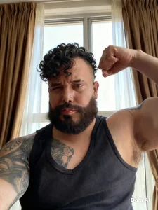 Vince_Reynolds Public Poză 7