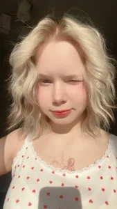 its me! ^_^ de girlllsooft  3 Imagens