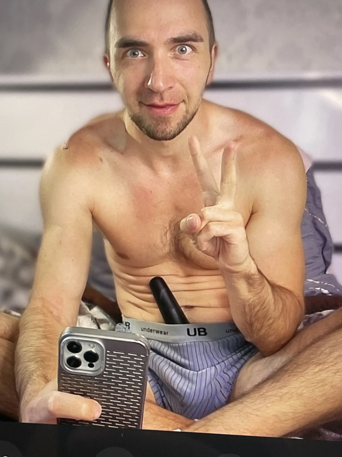 your_new_boyfriend1  8144. kiemelt képe