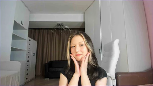 lee_sua Public Pic 4