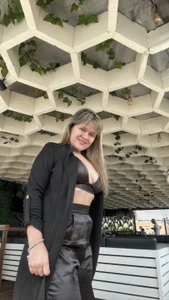 Sophy_Sheikh_ Public slika 9