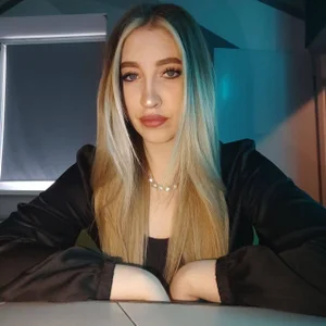 Lola_Rosy blondie Foto 3