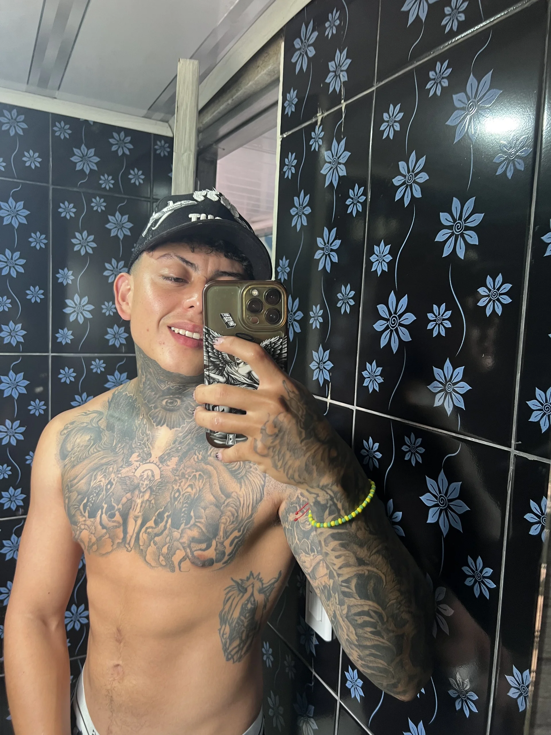 KevinSanchez420 Public Foto