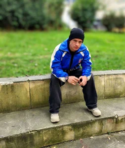 Apolo_Warrior Casual Me Billede