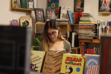 HazelKush What's your favorite book? зображення 5