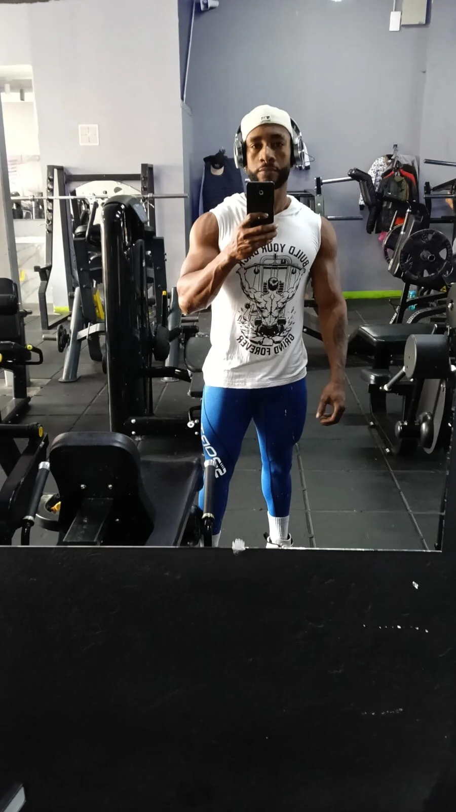 Foto em tendência de Dante_Knox 8358
