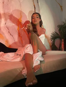 YOUR APHRODITA 💘 de kris_kane1  Imagens