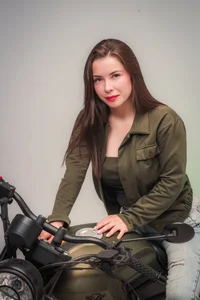 EmmaValencia_ I am Emma and it is a pleasure that you are here 💗 Immagine  3