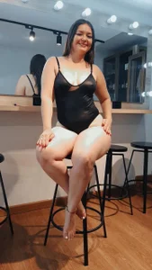 brennastone Sweet Mirror 👑 Pic 4