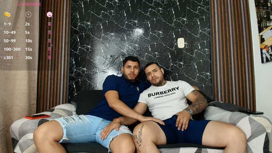 hott_dicksのPublicの 2枚の写真