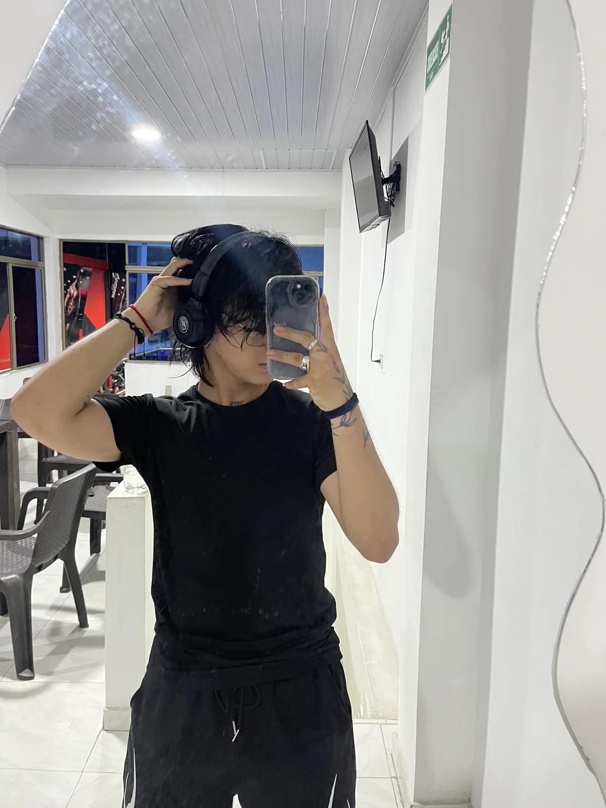 صور alex_477 الرائجة  2086