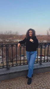 Avokadoo Public  5টি ছবি