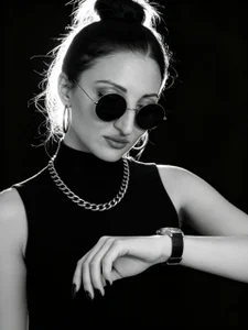 intrigue de MissRossi  photos