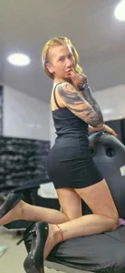 Come and let's play a little😈🔥 de Ladyy_Scarlett  5 Imagens