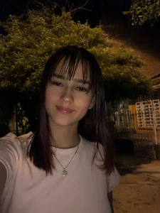 MelodyMansson i wanna see a hard cock Foto 3