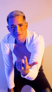 Sidney_Belle If I'm not the love of your life, mistake me for him.  2. fénykép