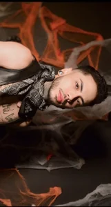 Walker_Thomas1 Public Pic